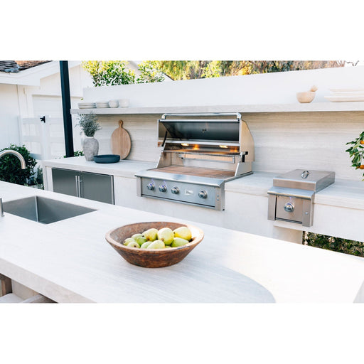 American Made Grills Alturi U-Tube Series 42" Built-In Gas Grill American Made Grills Dreamwood Living