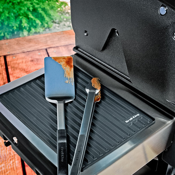 Broil King Magnetic Silicone Side Shelf Grill Mat Regal™