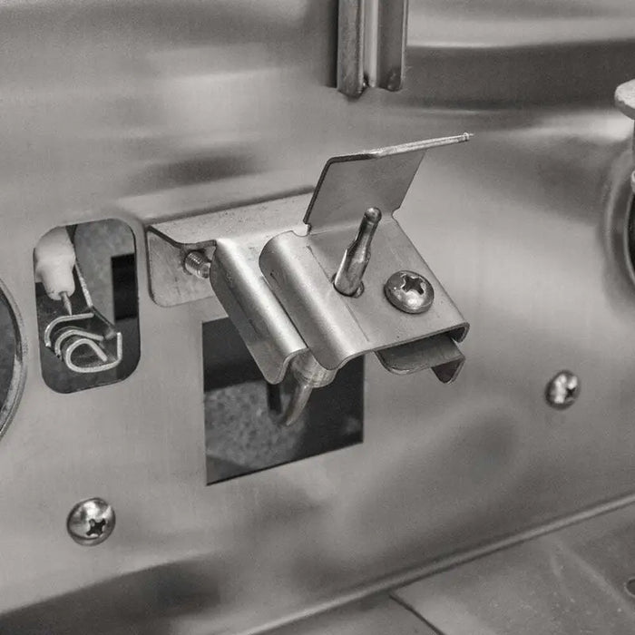 Coyote Grill CL-Series 42” Built In Gas Grill - C3CL42