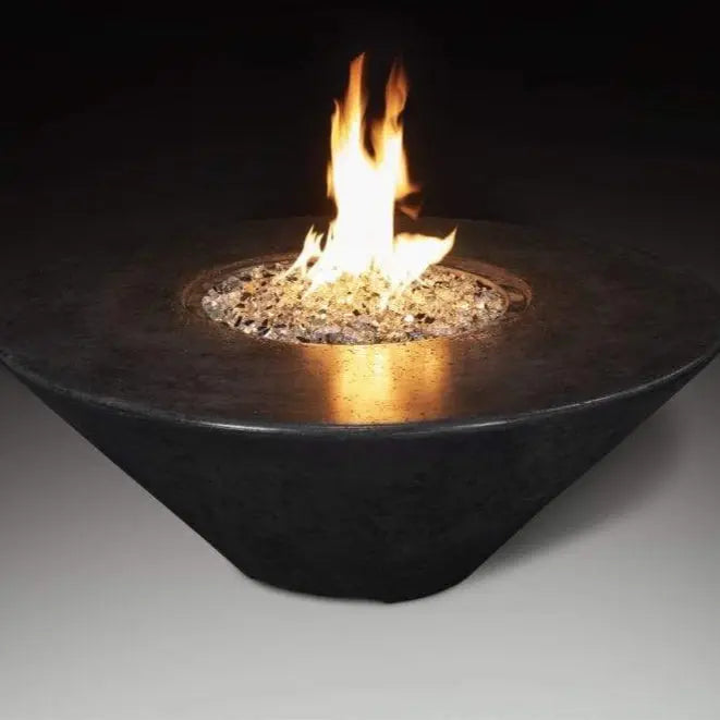 Grand Canyon Olympus 44" x 44" Round Natural Gas Fire Table in Black Grand Canyon Dreamwood Living