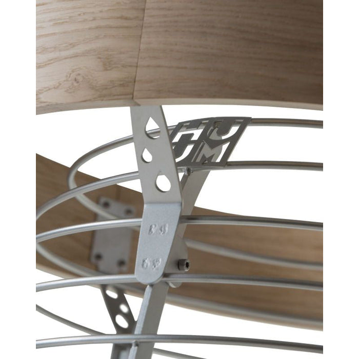 Close-up of the stainless steel support of the HUUM HIVE safety rail