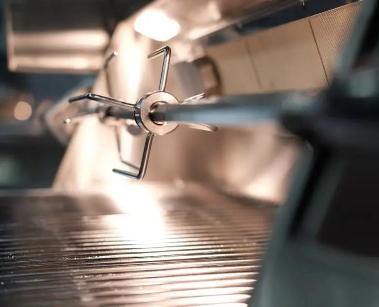 Hestan 30″ Aspire Built-In Grill with Rotisserie (EABR30 / EMBR30) Hestan Dreamwood Living