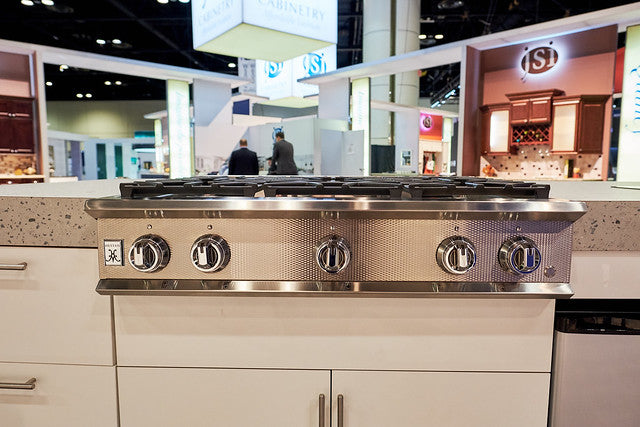 Hestan 36″ Rangetop, 5 Burner - KRT365-NG-1 Hestan Dreamwood Living