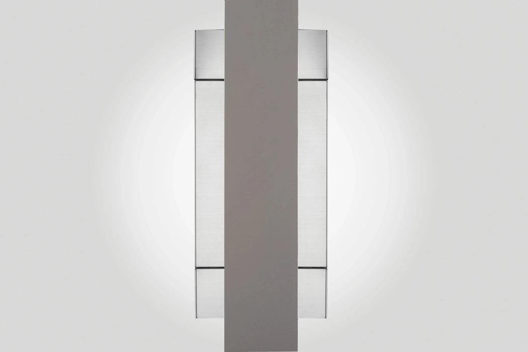Napoleon CLEARion Elite electric fireplace, thick stainless steel trim side detail