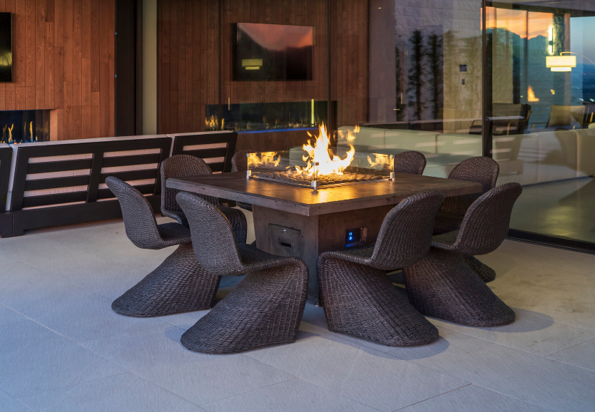 American Fyre Designs Cosmopolitan Square Dining Firetable
