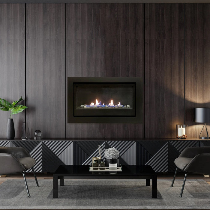 Full fan kit ensures optimal heat distribution from Boston 36.