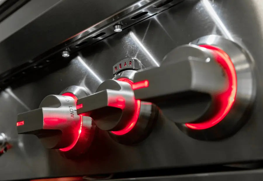 Summerset Sizzler Pro 32" 4 Burner Built-In Gas Grill - SZRPRO32 Summerset Dreamwood Living