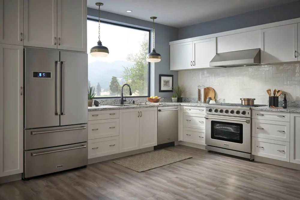 Thor Kitchen 36" Professional Natural Gas Range in Stainless Steel, LRG3601U Thor Kitchen
