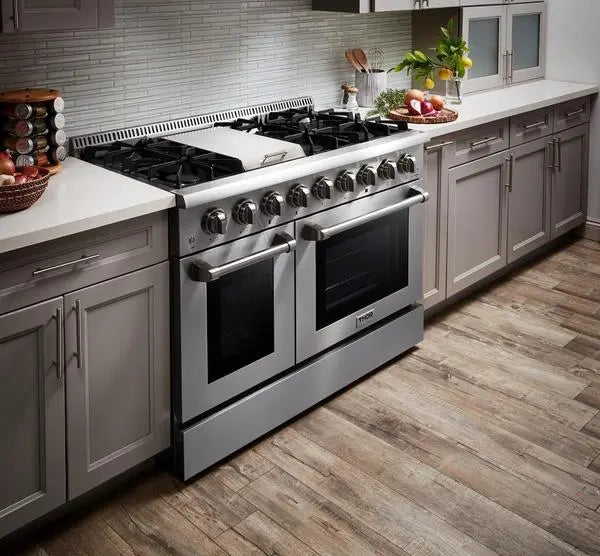 Thor Kitchen 48" Professional Natural Gas Range in Stainless Steel, HRG4808U Thor Kitchen