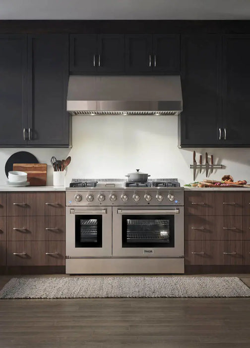 Thor Kitchen 48" Professional Natural Gas Range in Stainless Steel, HRG4808U Thor Kitchen