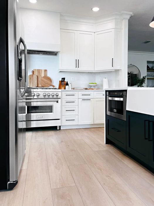 ZLINE 24" Microwave Drawer In Stainless Steel with Modern Handle, MWD-1 ZLINE