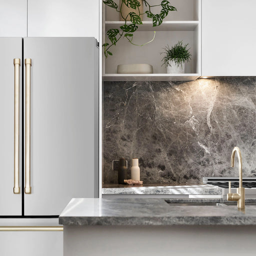 ZLINE 36" Autograph Edition Refrigerator in Fingerprint Resistant Stainless Steel and Gold Accents, RFMZ-36-G ZLINE