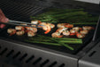 55025 Grilling Pincer Tongs – in use