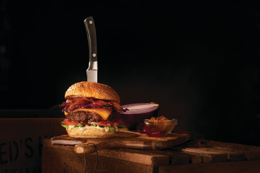 70060 Gourmet Burger Press Kit – in use, with burgers