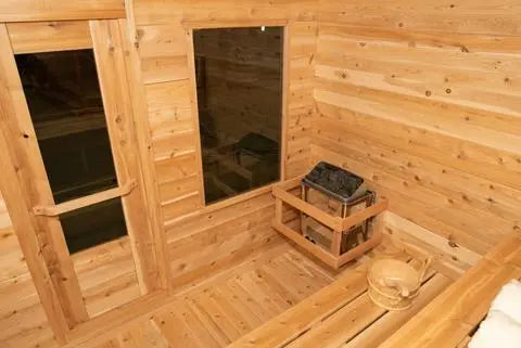 Dundalk Canadian Timber Luna White Cedar Outdoor Sauna CTC22LU Dundalk