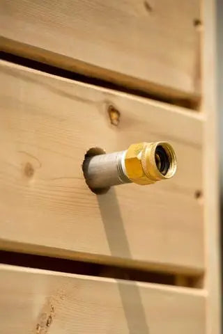 Dundalk White Cedar Outdoor Sierra Pillar Shower CTC105 Dundalk