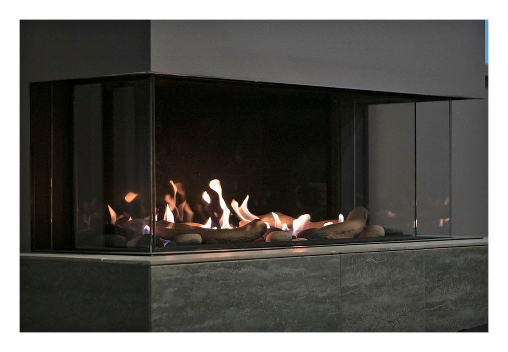 Dreamwood Living's Toscana 38: contemporary 3-sided gas fireplace, no screens.